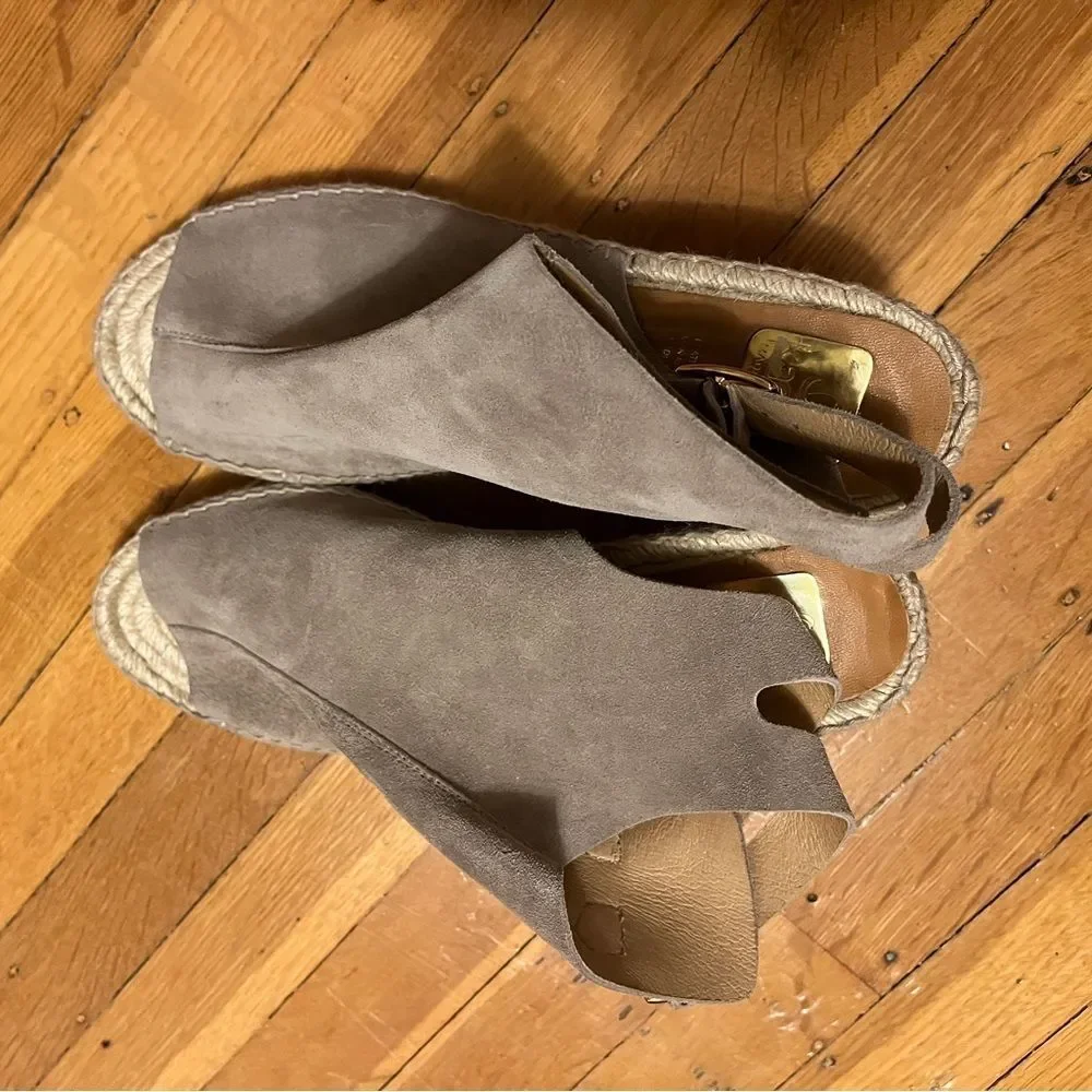 Kanna suede wedge espadrille sandals taupe grey beige double ankle buckle 9.5 41